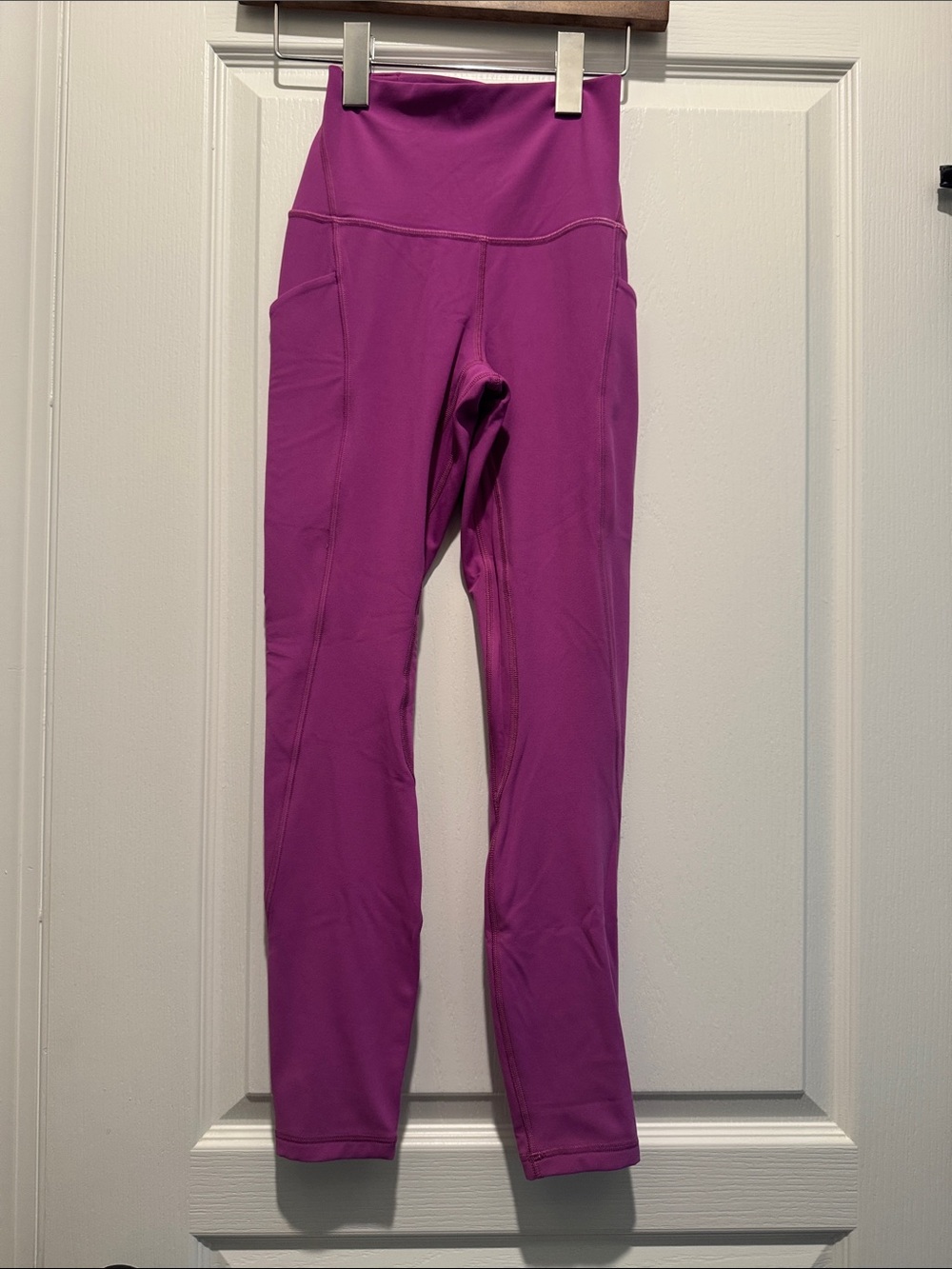 Lululemon Align high rise 25” leggings with pockets